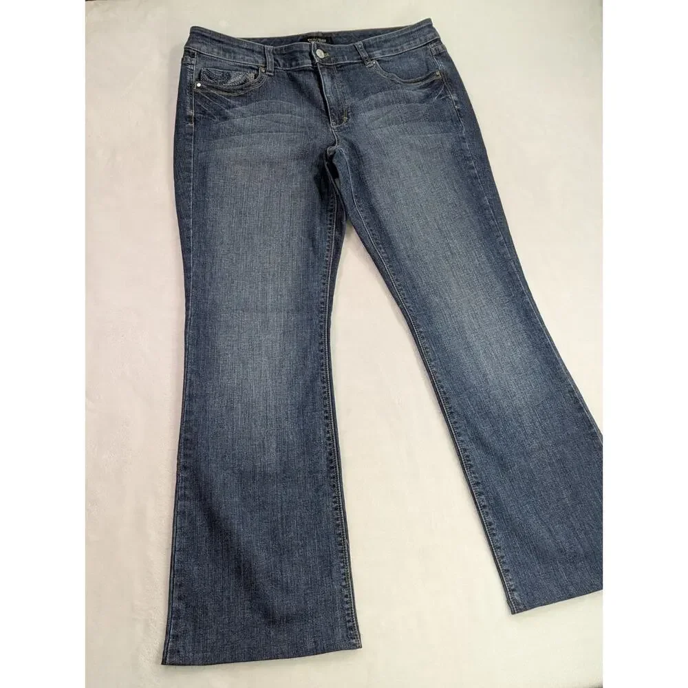 White House Black Market Blanc Bootcut Jeans 12R Blue Embroidered Pockets WHBM